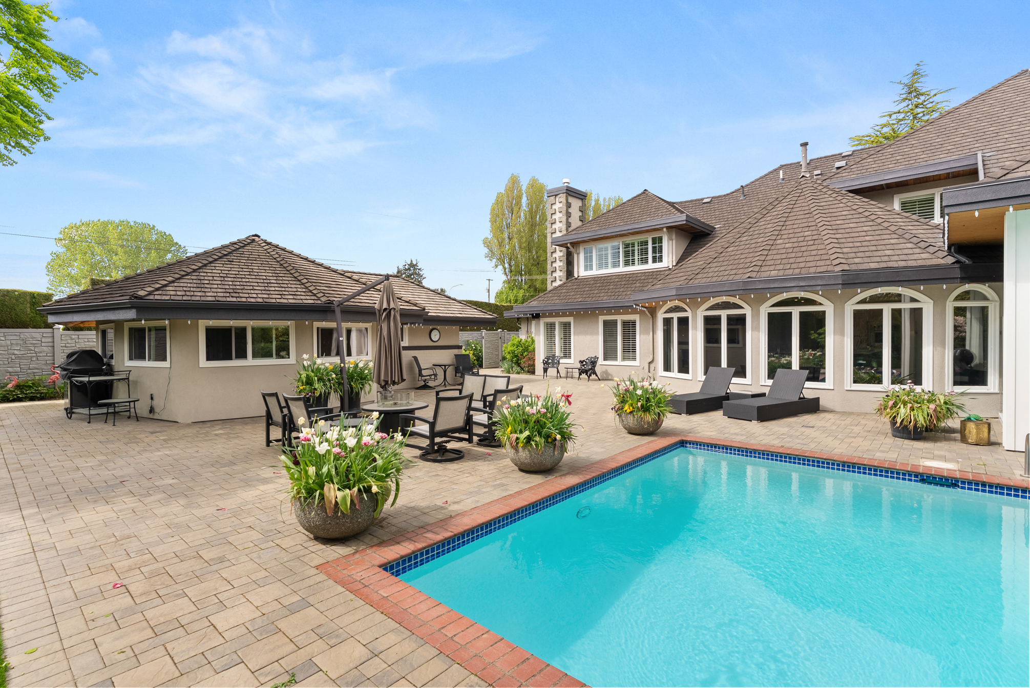 8440 Steveston Highway property photo 111
